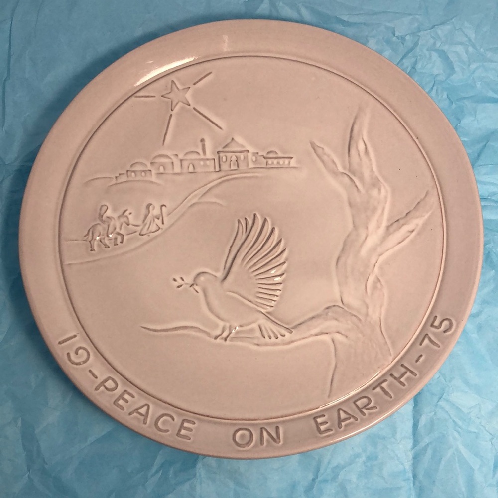 Frankoma Pottery Christmas 1975